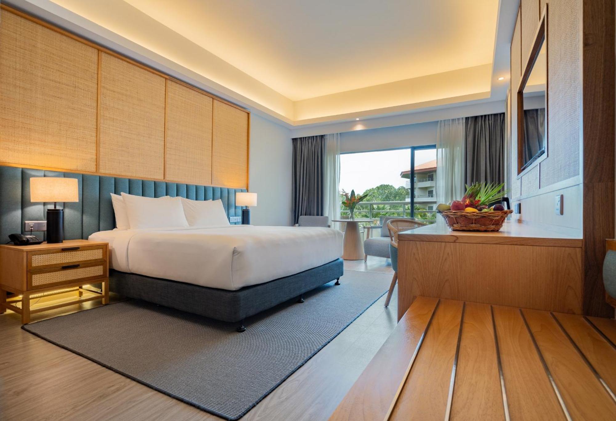 Swiss-garden Resort,